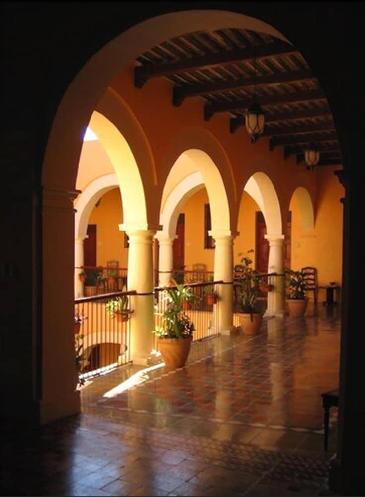 Castelmar Hotel Campeche Exterior photo